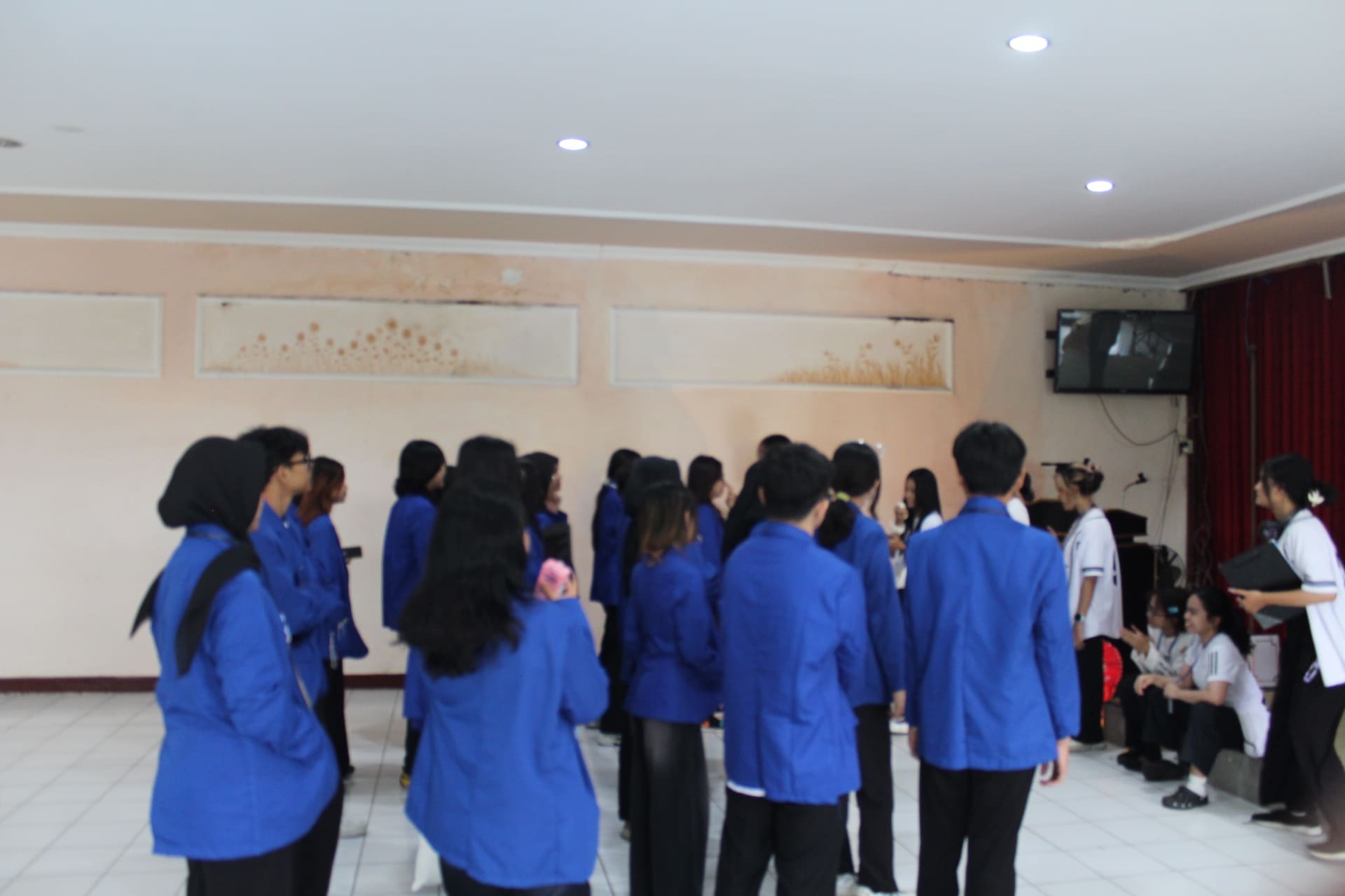 Pembagian Ruang Transit